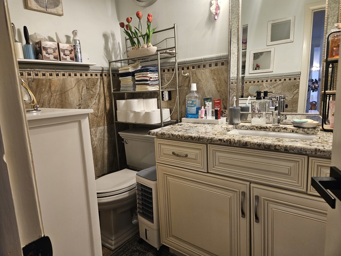 5218 N Delphia Avenue 309 Property Photo 18