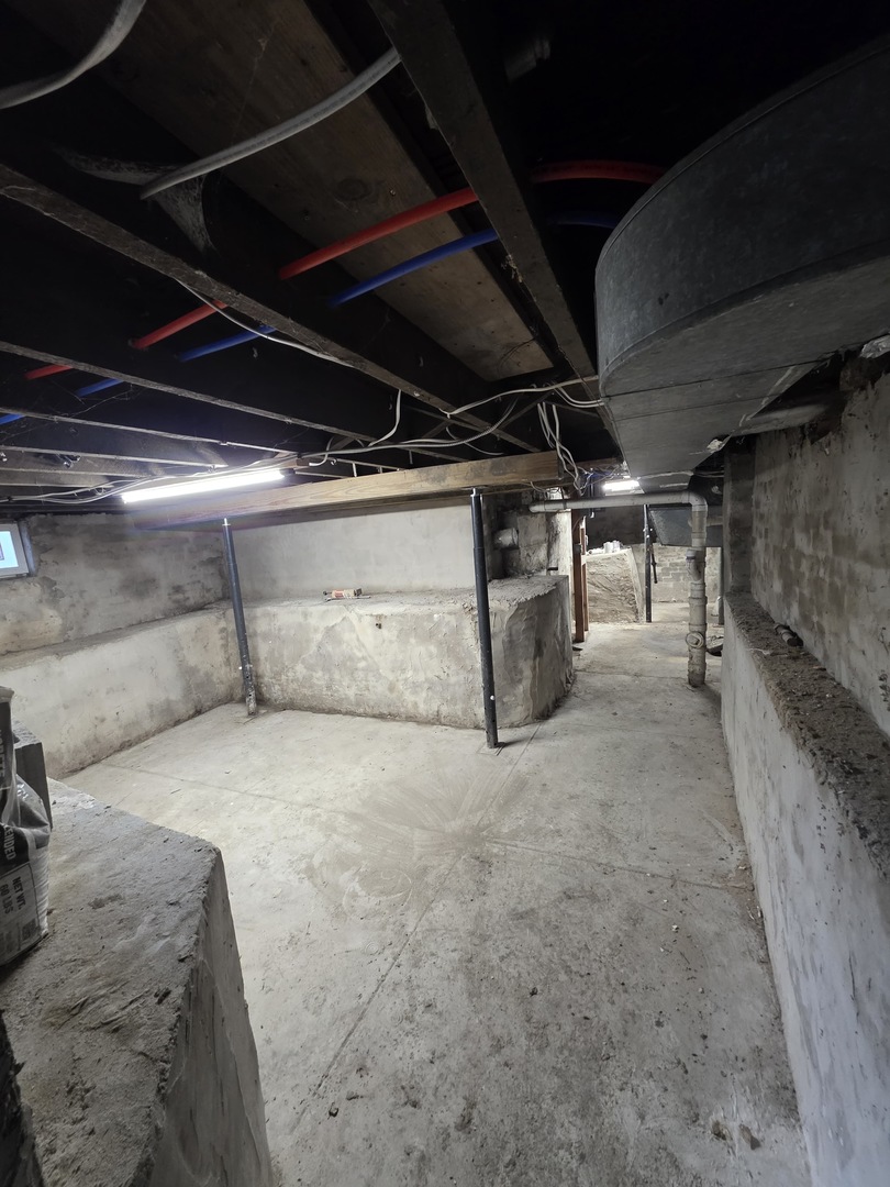 705 E Kent Street Property Photo 20