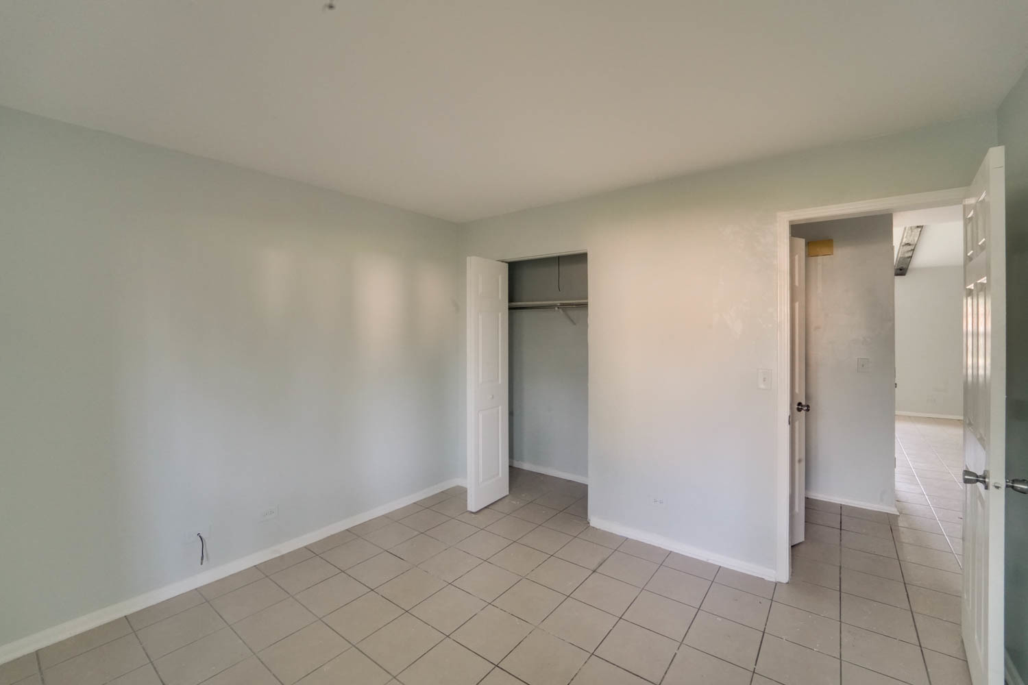 1409 Tinnerella Avenue 1409 Property Photo 10