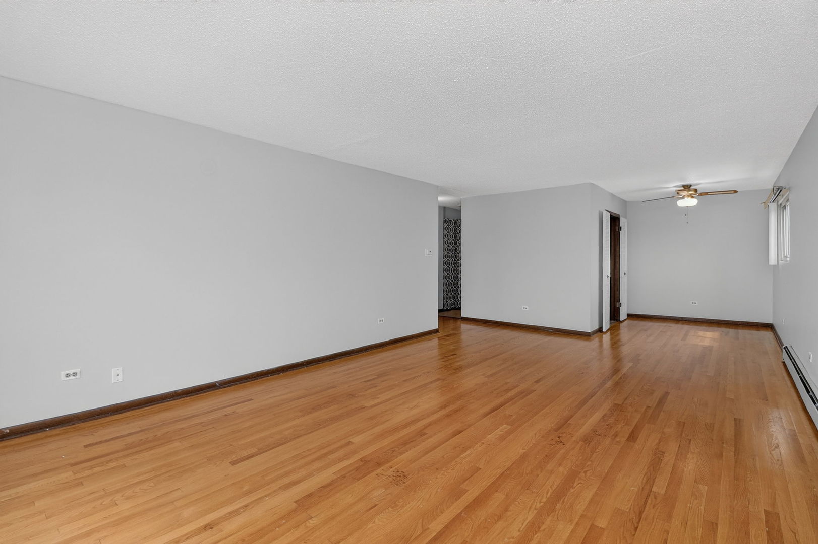 1247 S Harlem Avenue 401 Property Photo 7