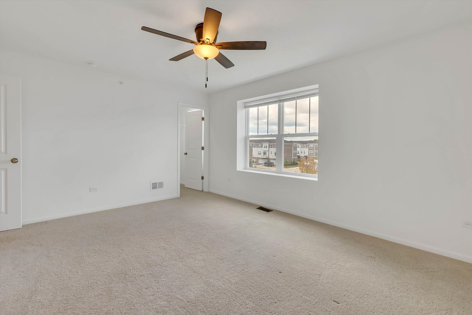 1078 Bogart Street Property Photo 15