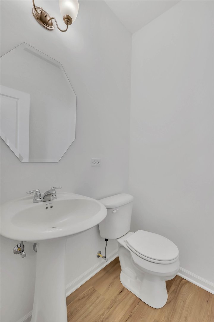 1078 Bogart Street Property Photo 22