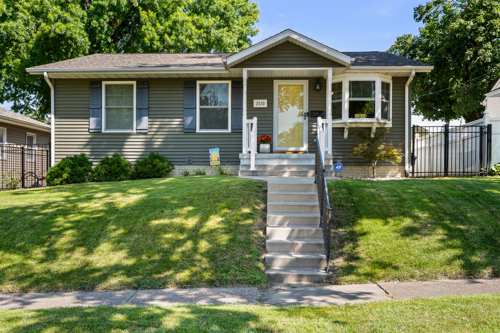 2530 Bellevue Avenue Property Photo 1