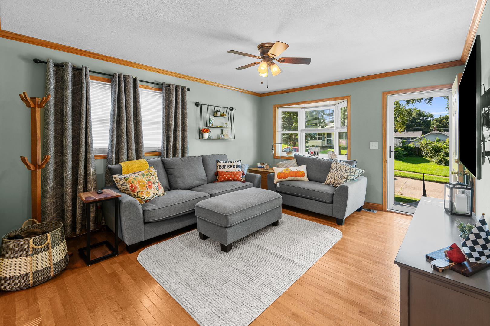 2530 Bellevue Avenue Property Photo 4