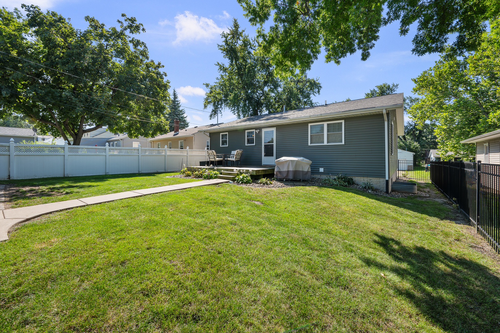 2530 Bellevue Avenue Property Photo 35