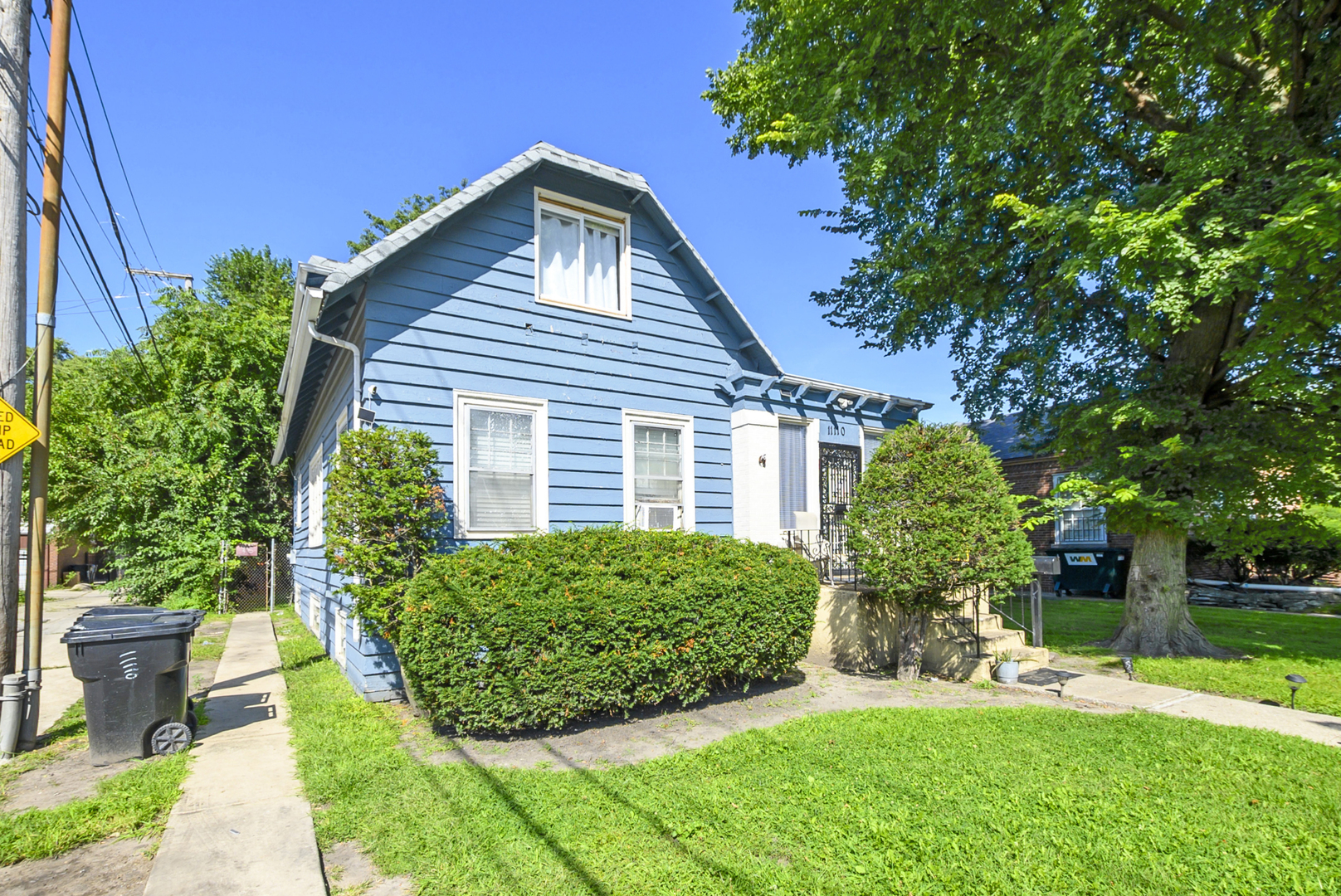 11110 S Union Avenue Property Photo 1