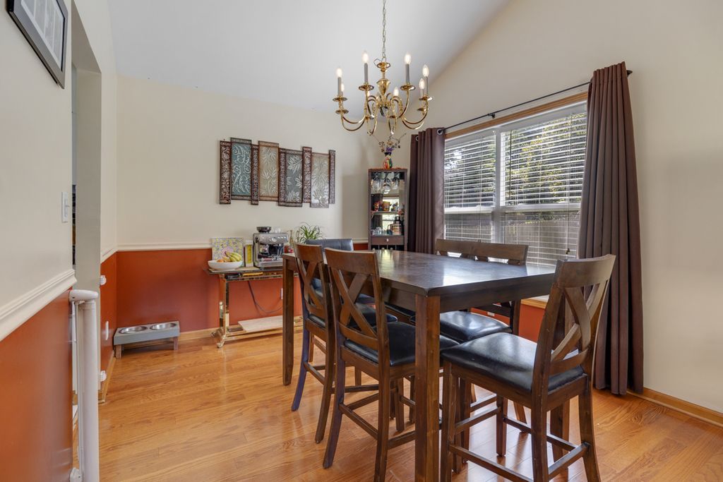 569 Eisenhower Street Property Photo 10