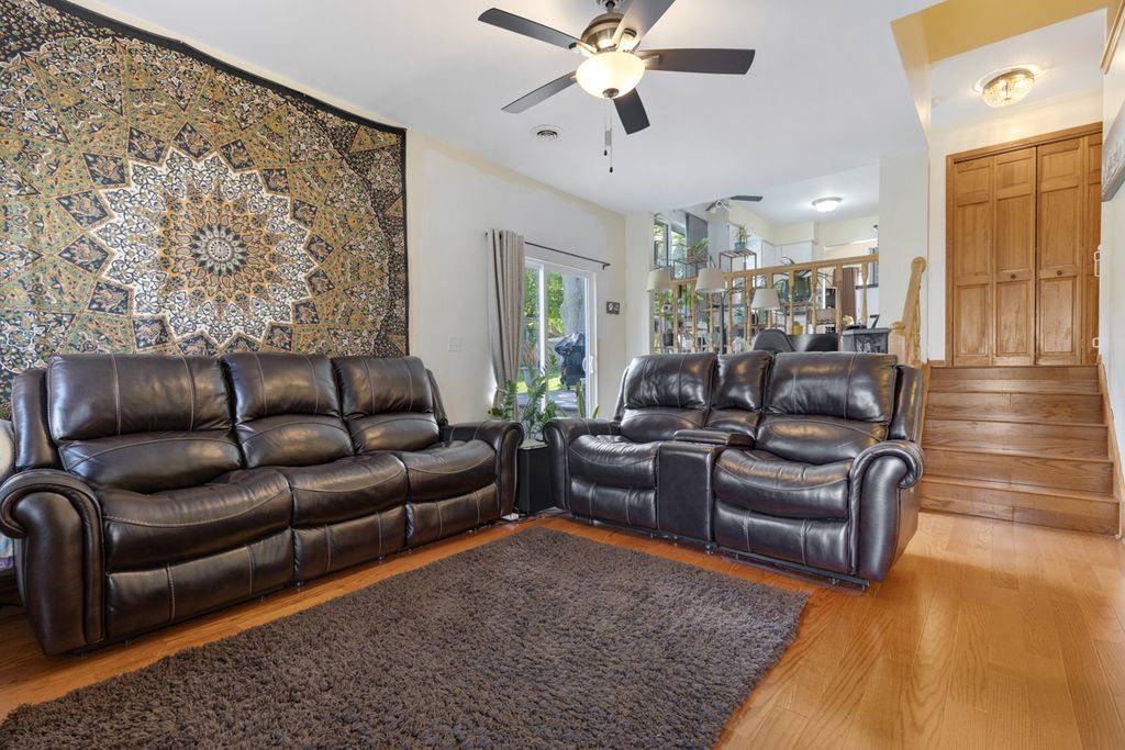 569 Eisenhower Street Property Photo 12