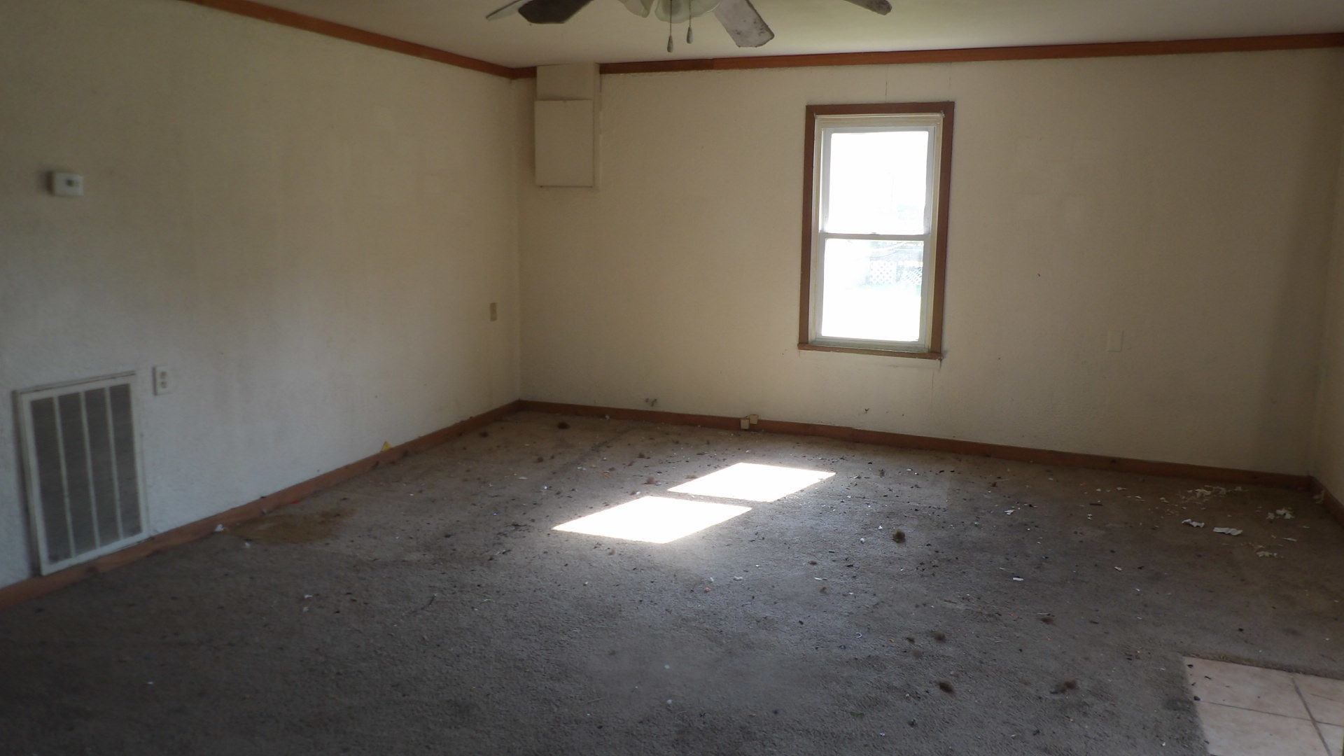 406 W Main Street Property Photo 9
