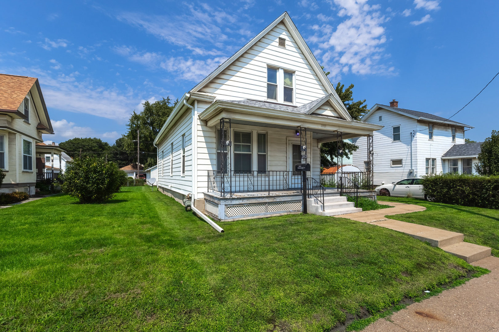 2112 Rockingham Road Property Photo 2