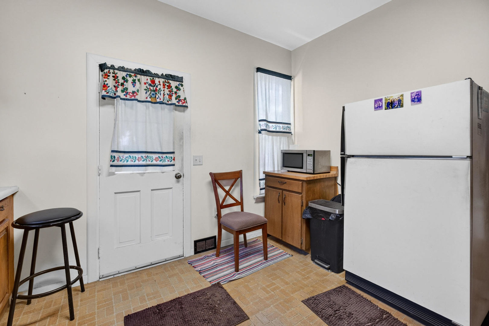 2112 Rockingham Road Property Photo 11