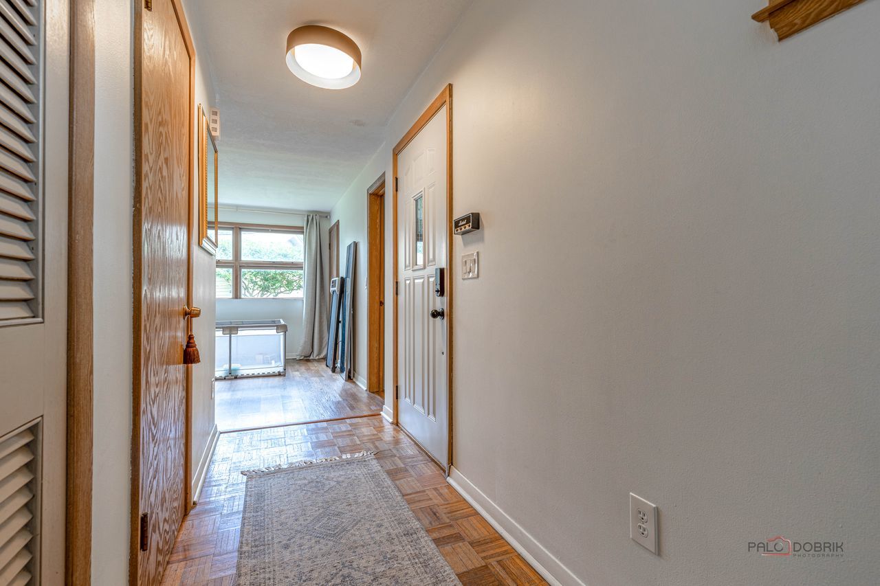 161 Crestwood Drive Property Photo 11