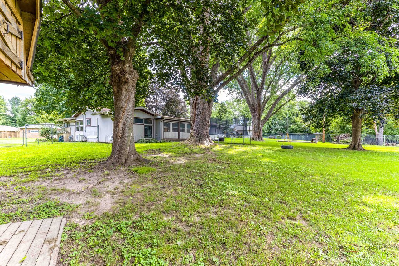 161 Crestwood Drive Property Photo 26