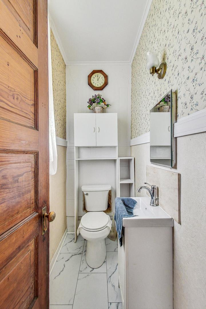 3428 East Avenue Property Photo 16