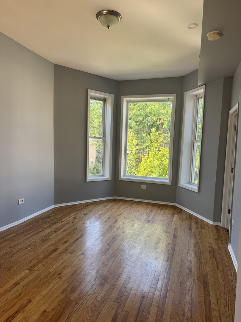 1643 S Trumbull Avenue 2 Property Photo 2
