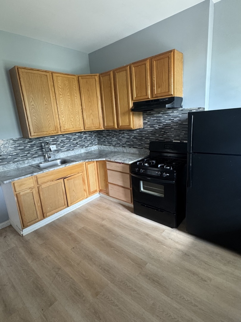 1643 S Trumbull Avenue 2 Property Photo 4