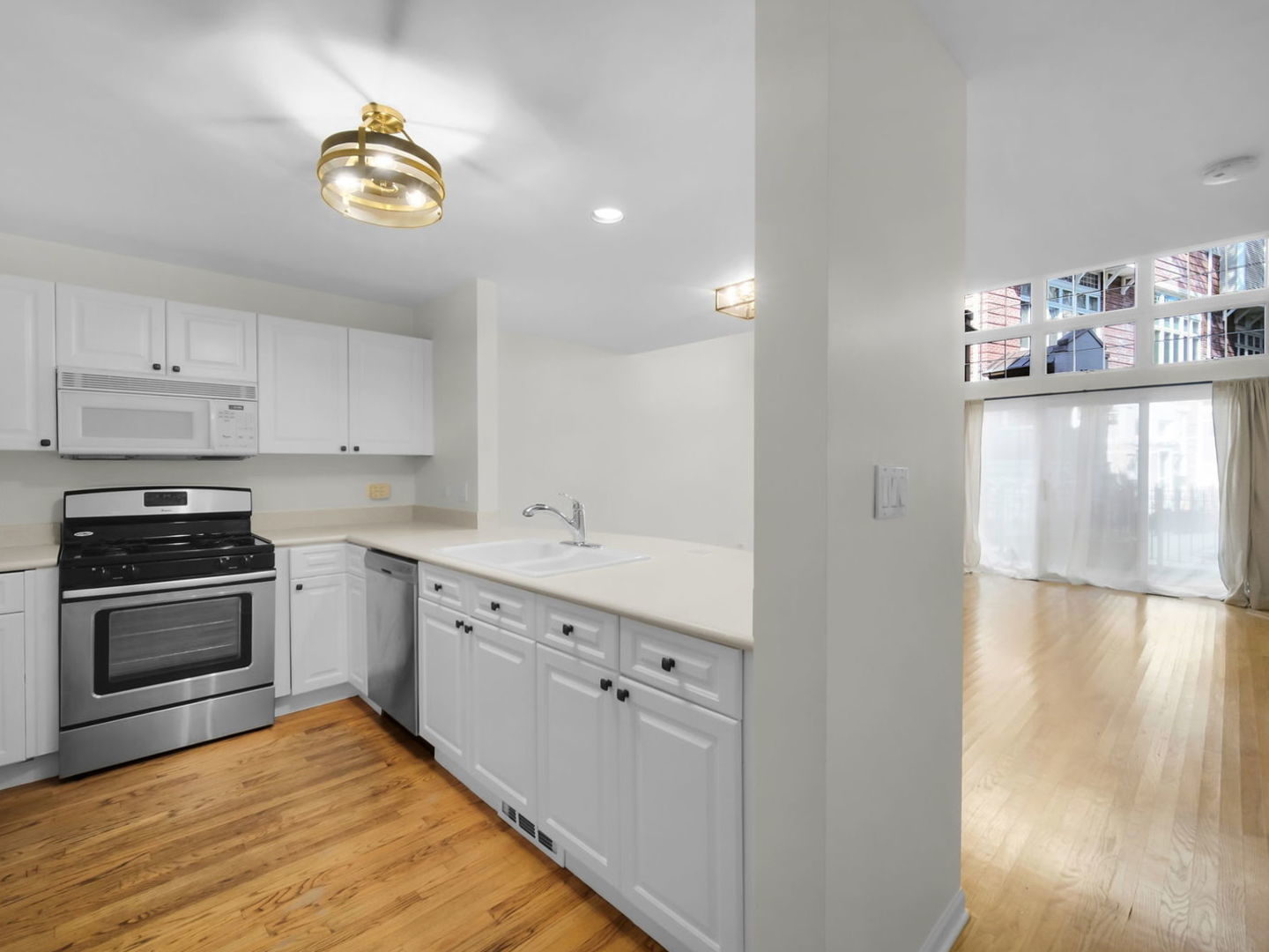 4934 S Cornell Avenue G Property Photo 11