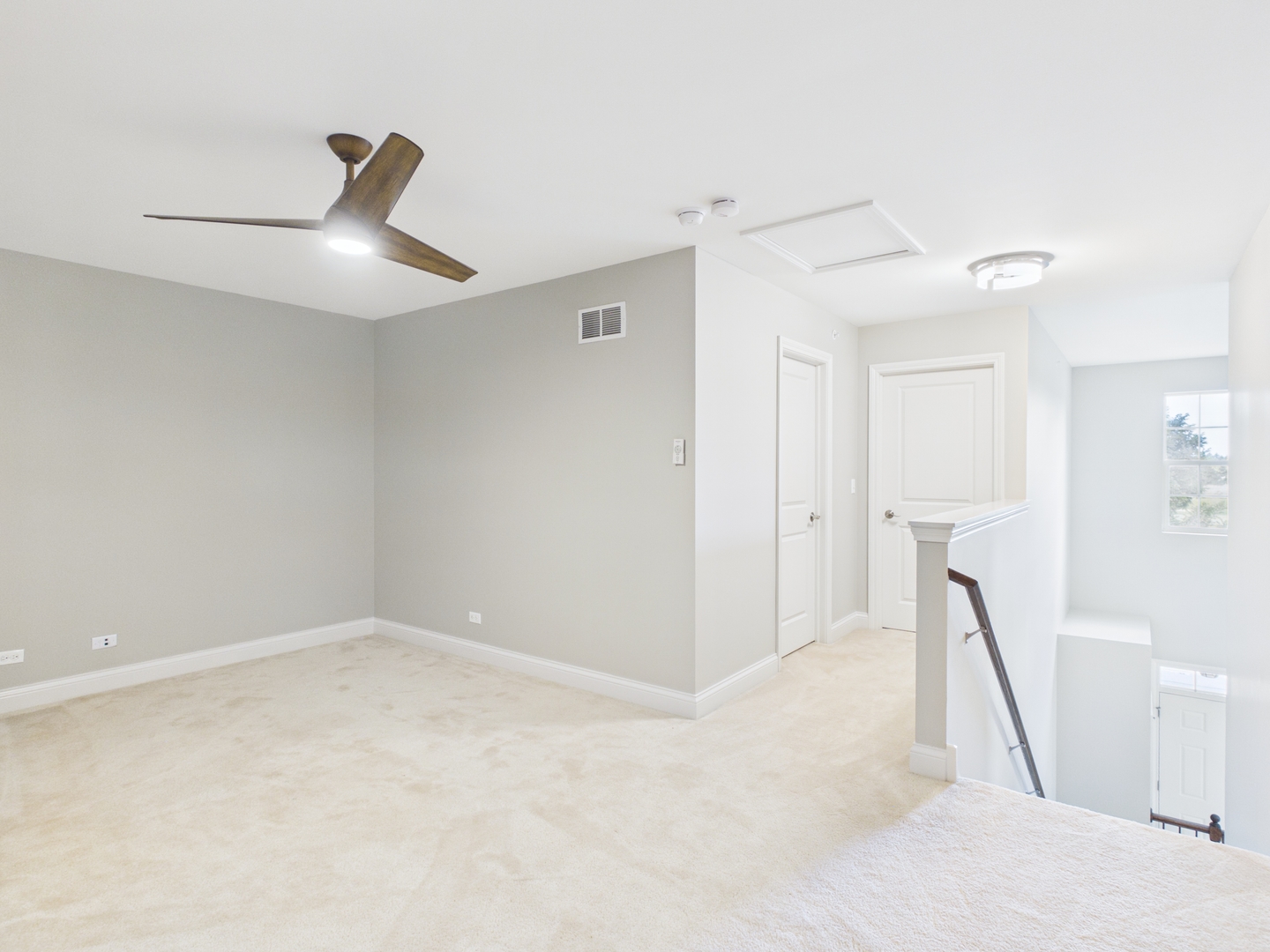 2010 Shermer Road Property Photo 28