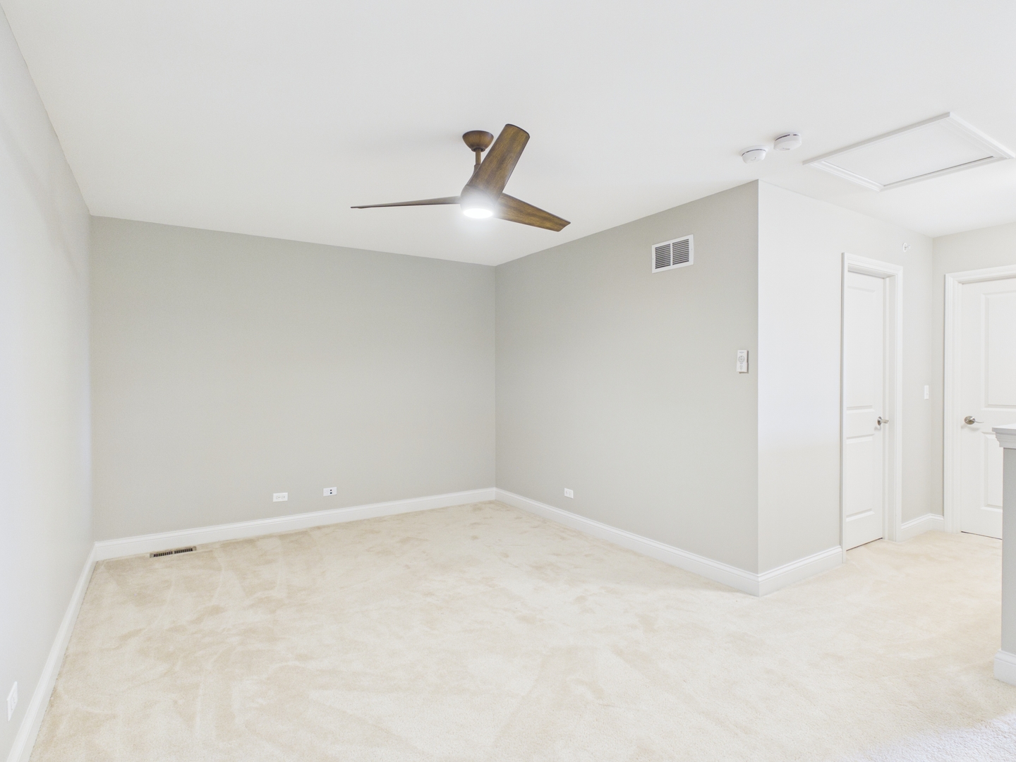 2010 Shermer Road Property Photo 29