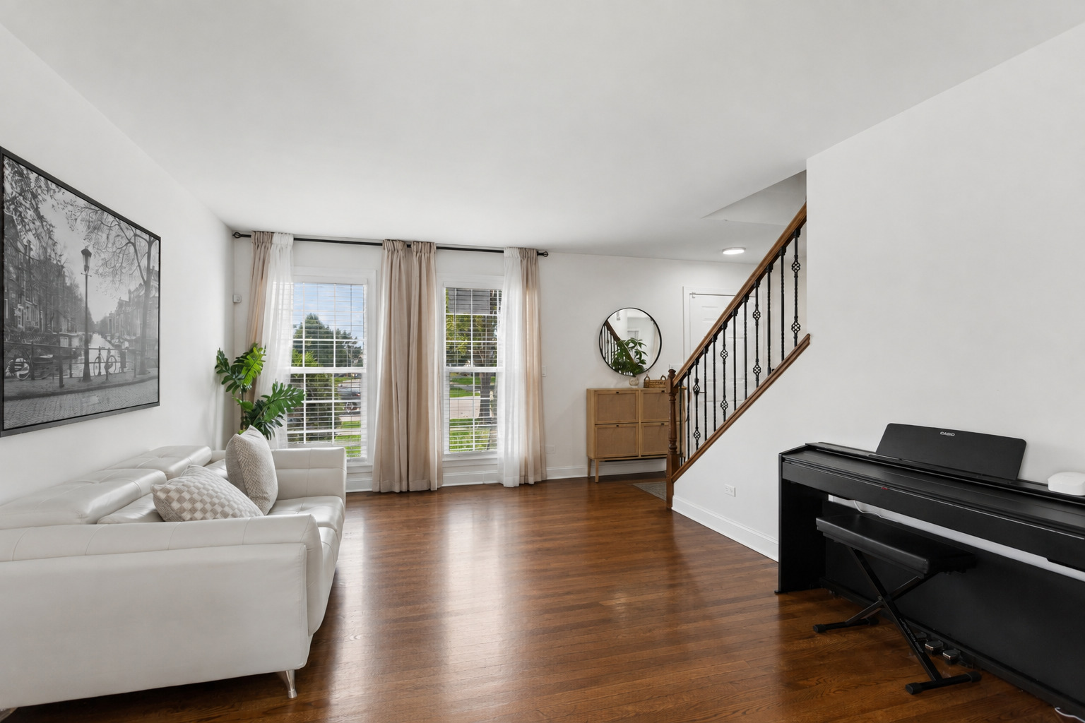 212 N Orchard Drive Property Photo 5