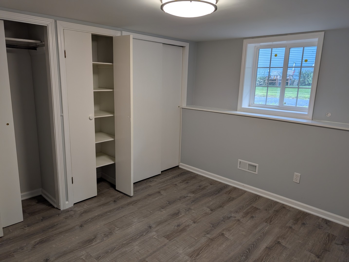 52 Deerpath Road Property Photo 9