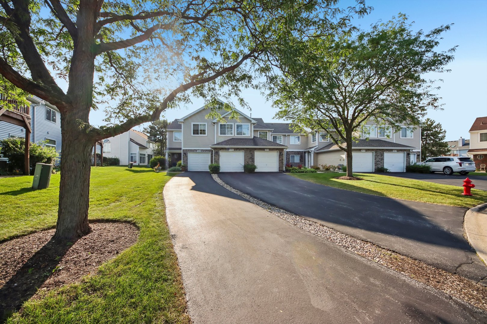 1016 Spring Court Property Photo 3