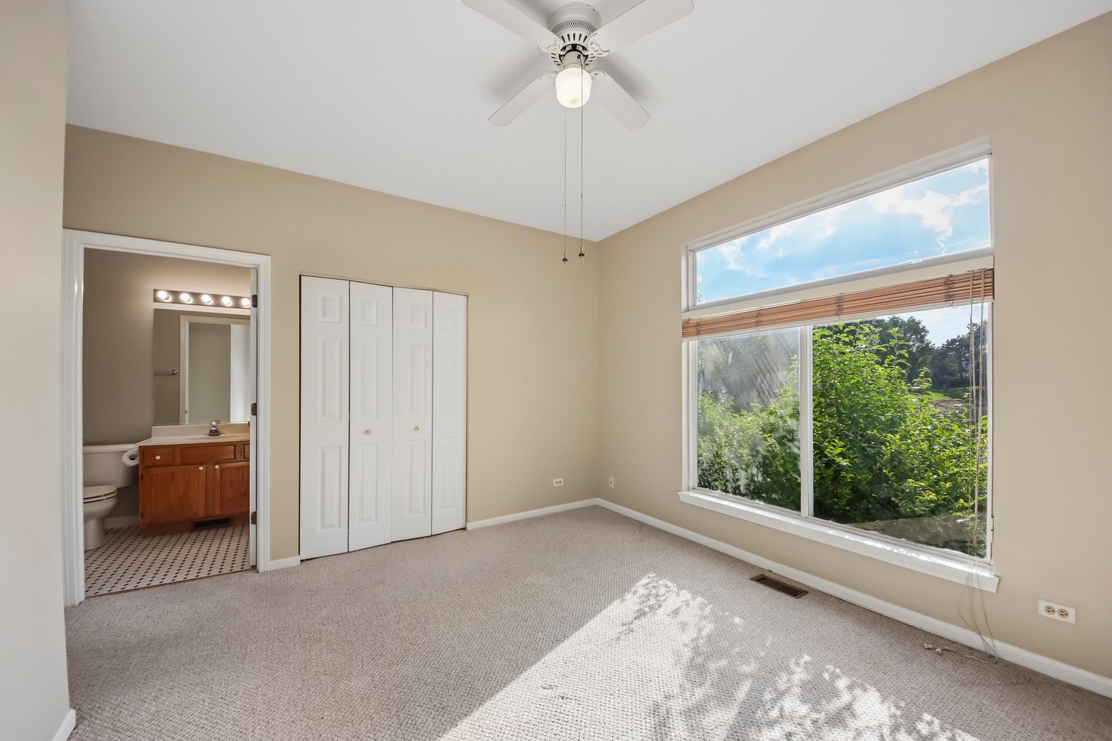 1016 Spring Court Property Photo 21