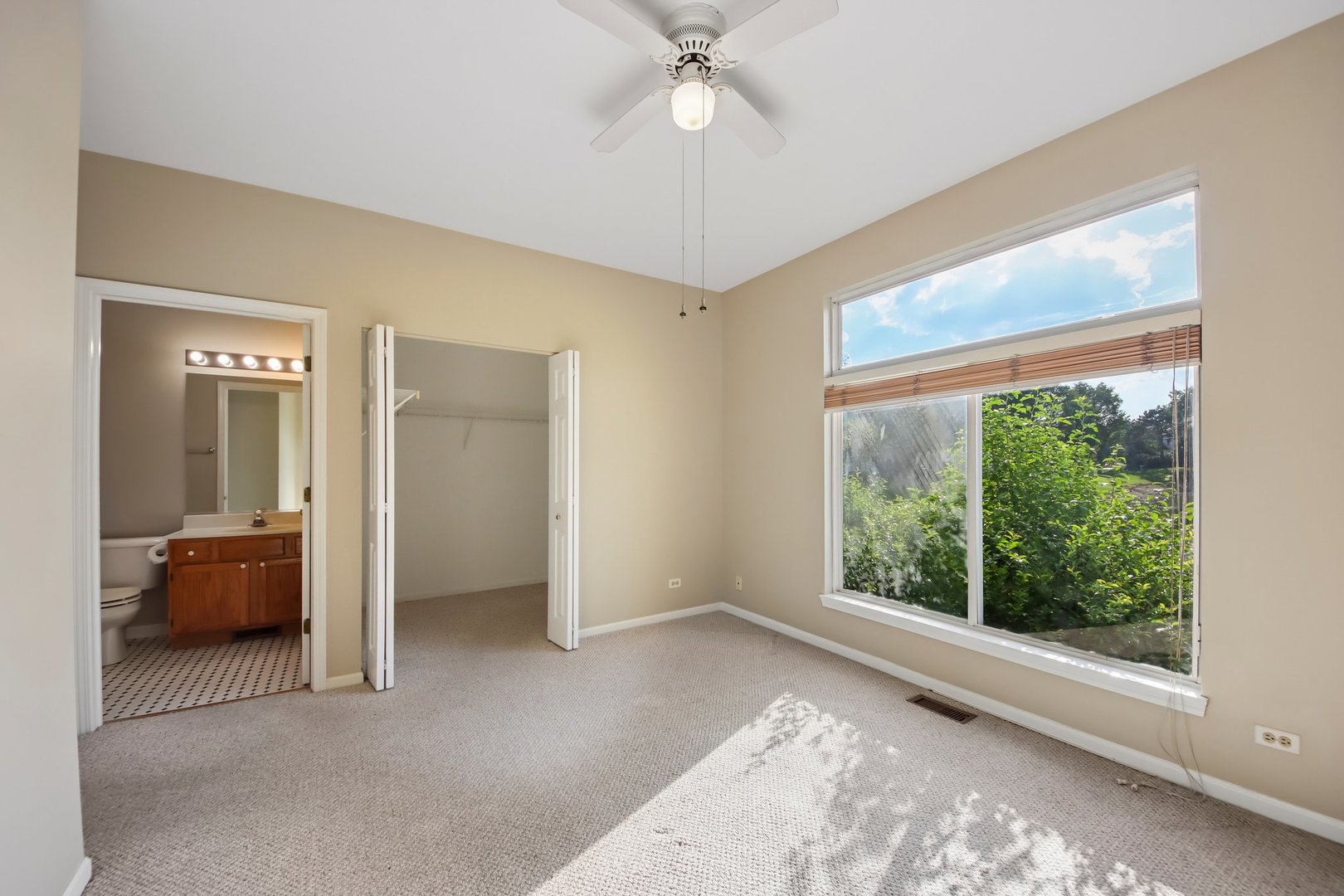 1016 Spring Court Property Photo 22
