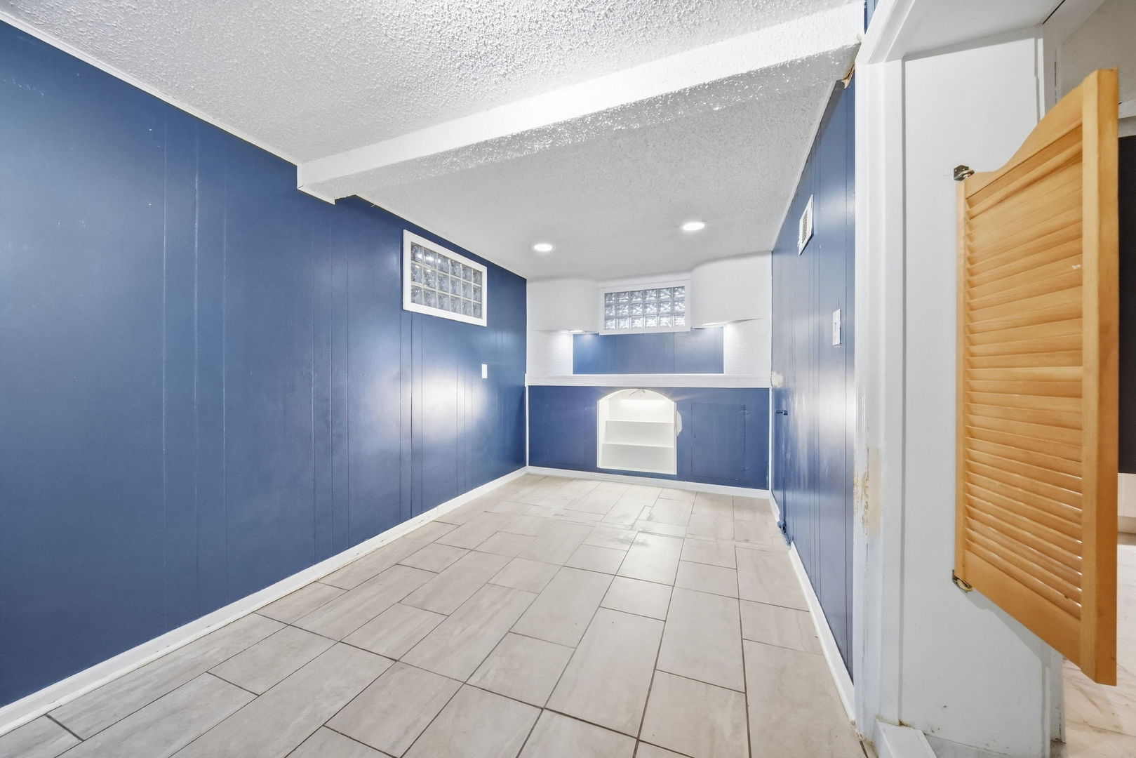 7615 South Drive Property Photo 49