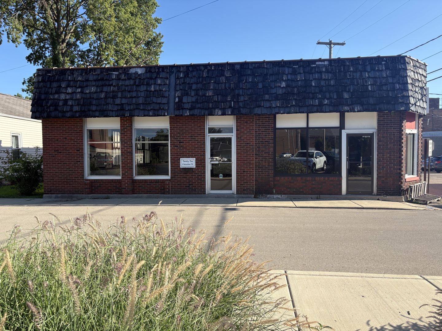 22 E Columbus Street Property Photo 1