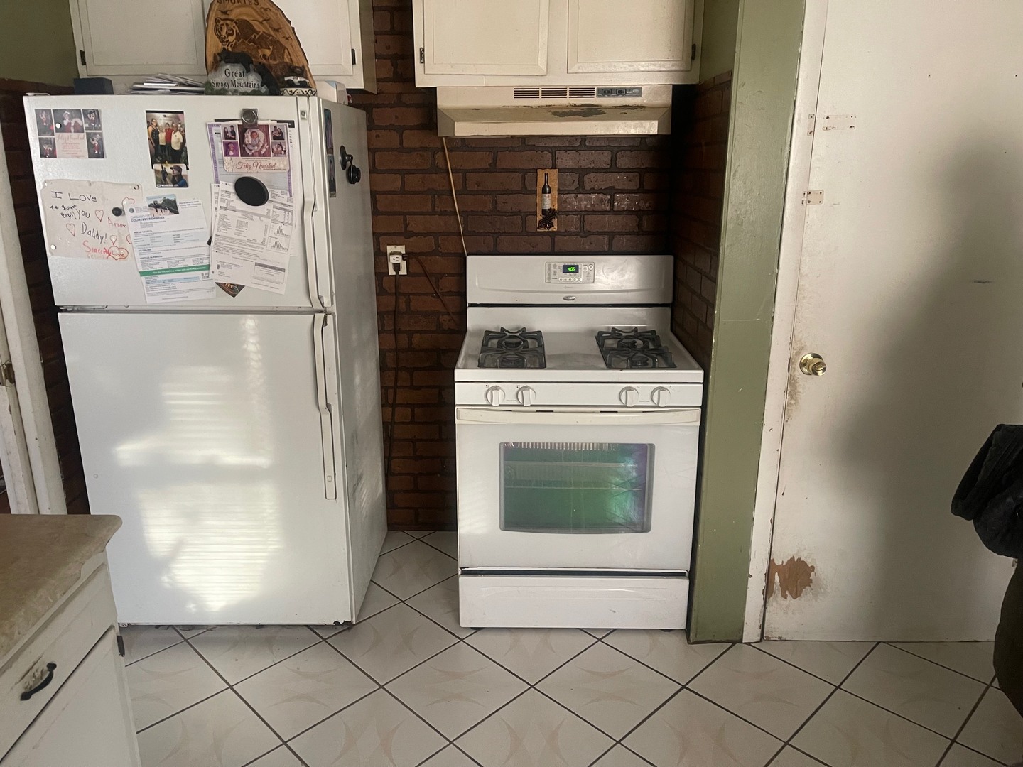 4719 S Kilpatrick Avenue Property Photo 3