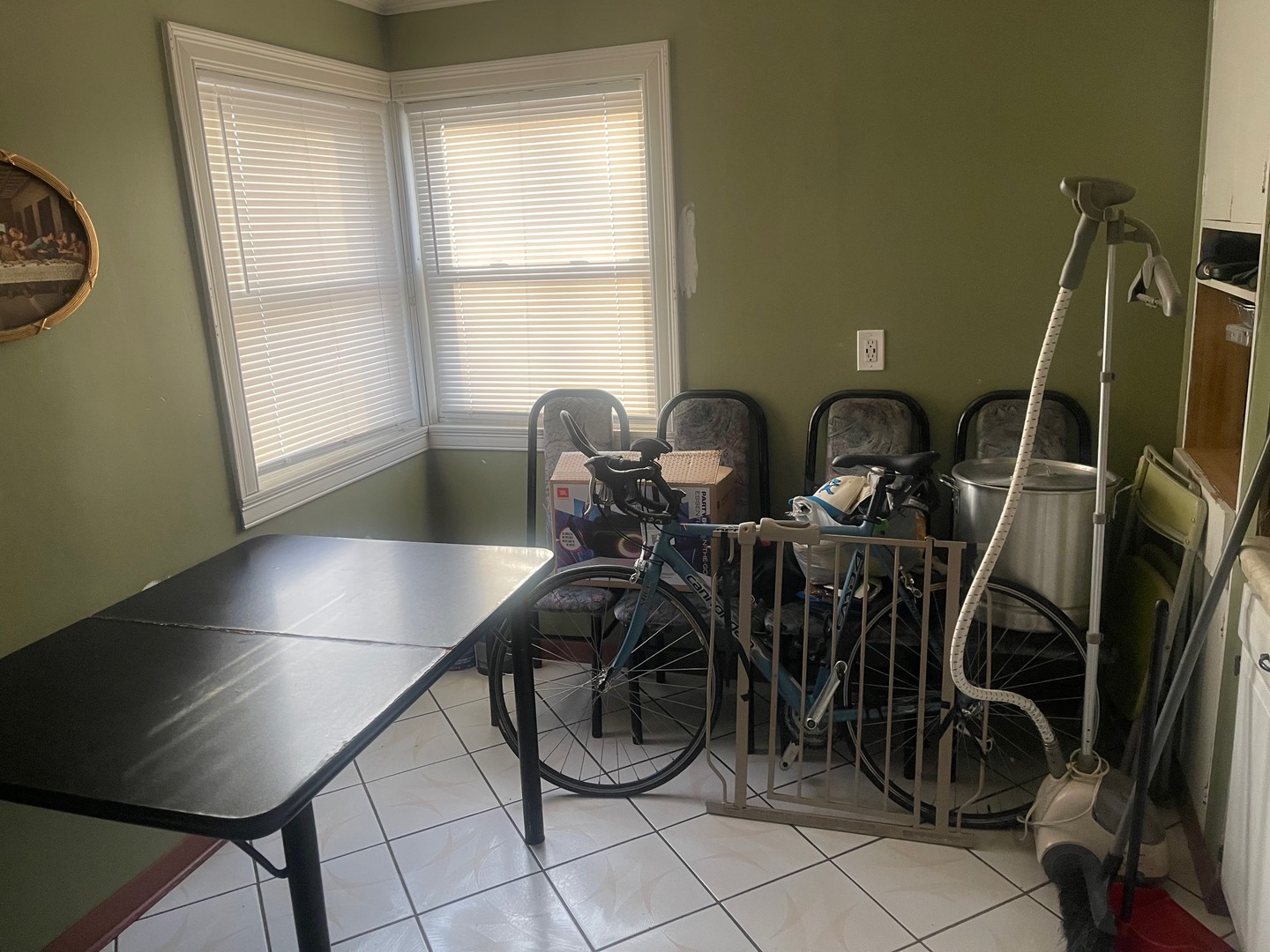 4719 S Kilpatrick Avenue Property Photo 4