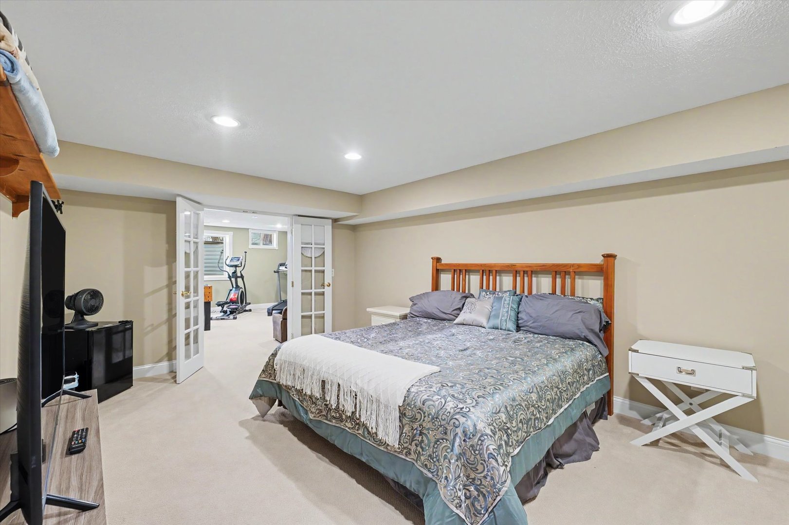 303 Orchard Drive Property Photo 47