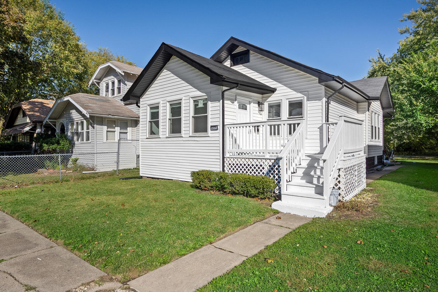 15231 Ashland Avenue Property Photo 1