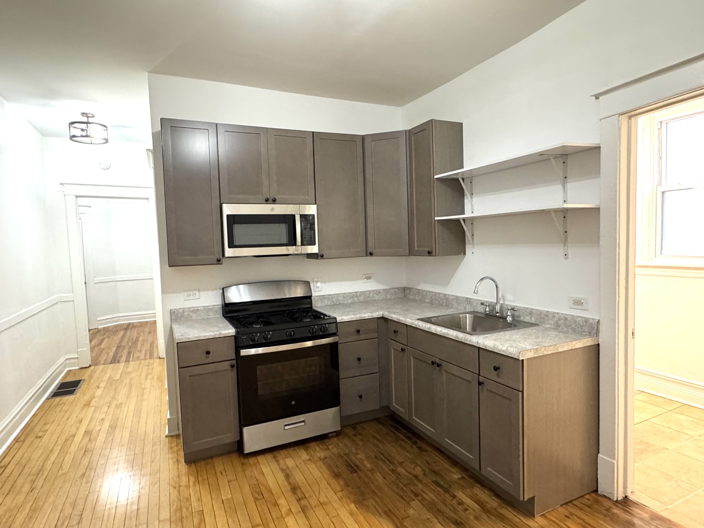 4050 W Hirsch Street 1 Property Photo 6