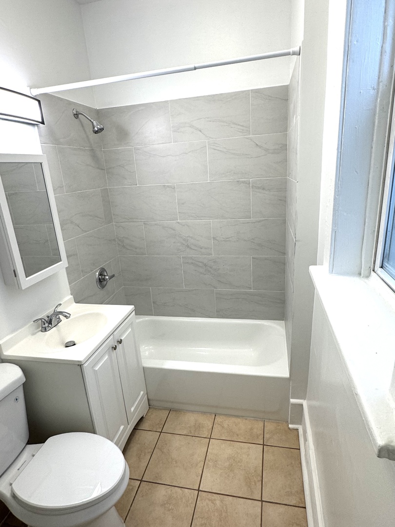 4050 W Hirsch Street 1 Property Photo 11