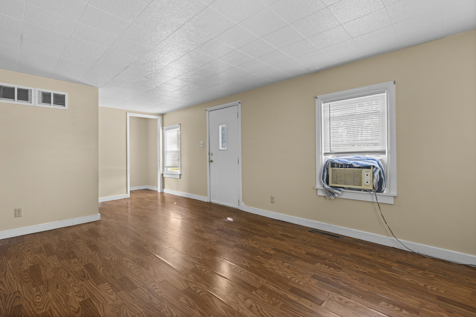 1428 Maple Avenue Property Photo 4