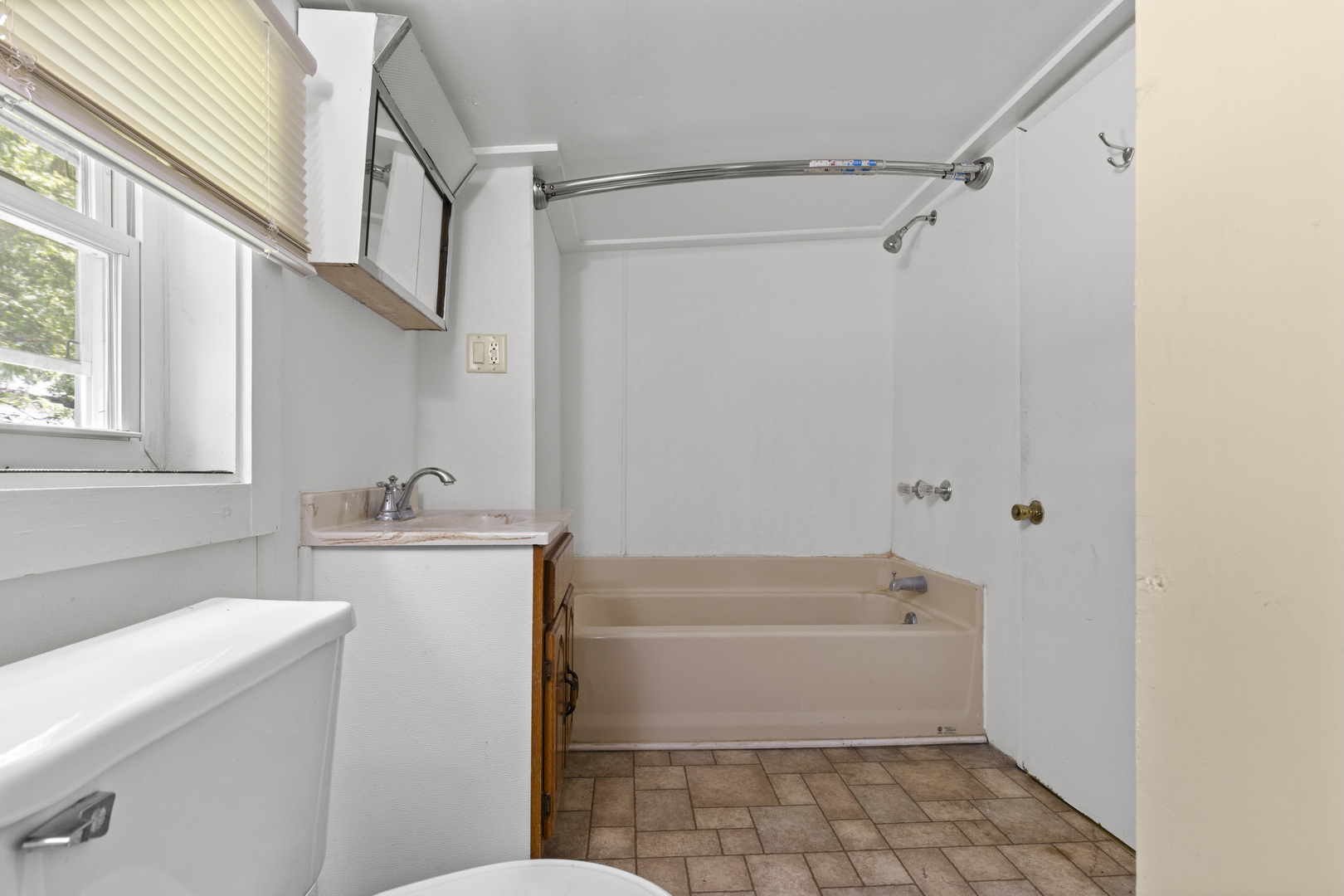 1428 Maple Avenue Property Photo 11