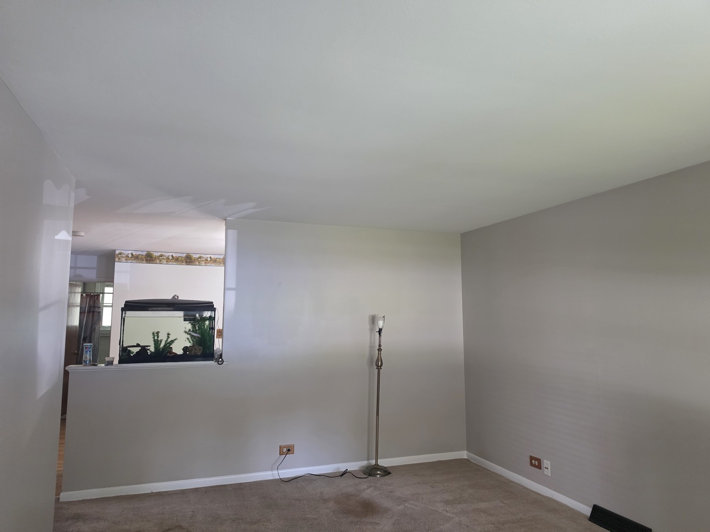 15481 Lawndale Avenue Property Photo 10