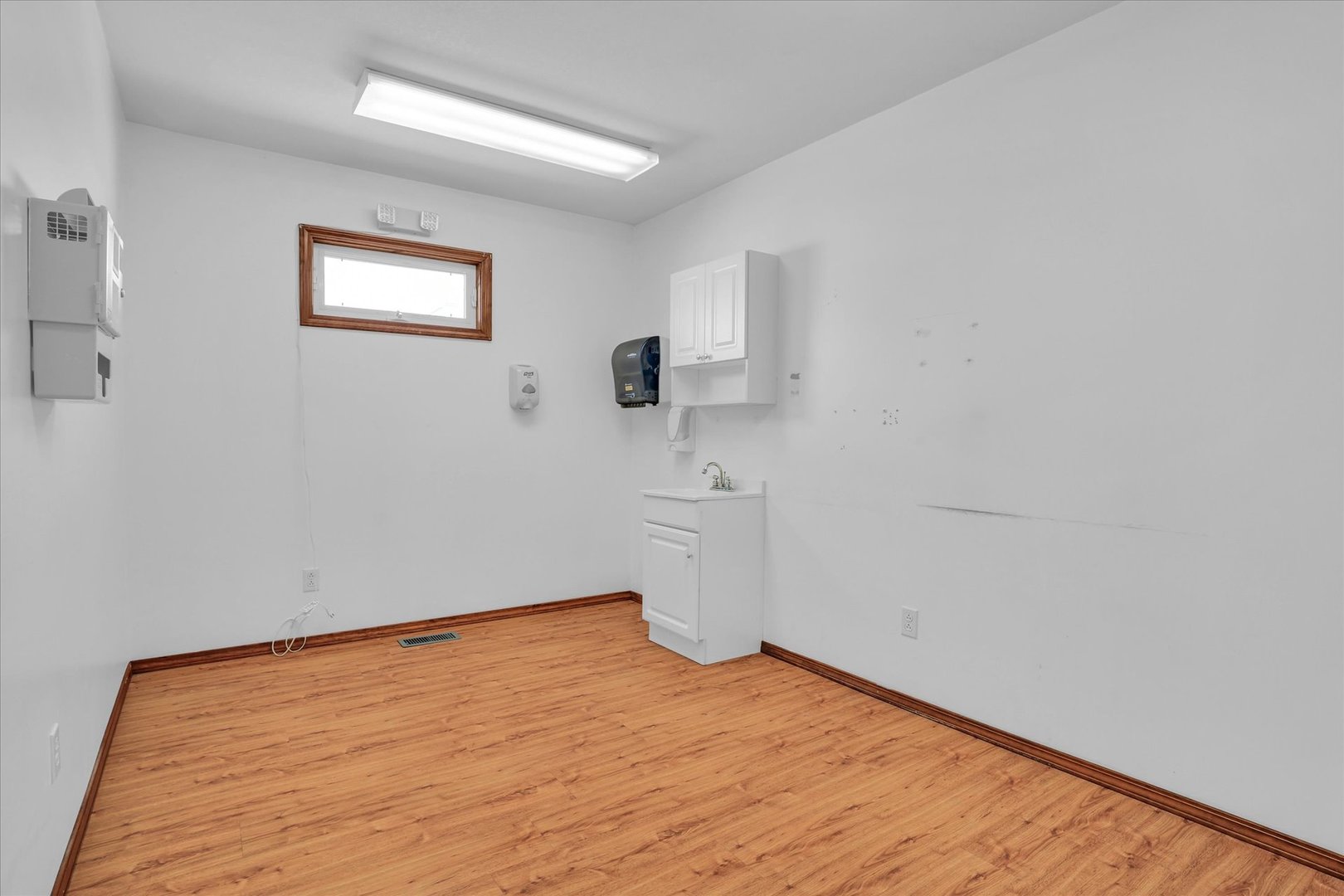 120 S Locust Street Property Photo 26