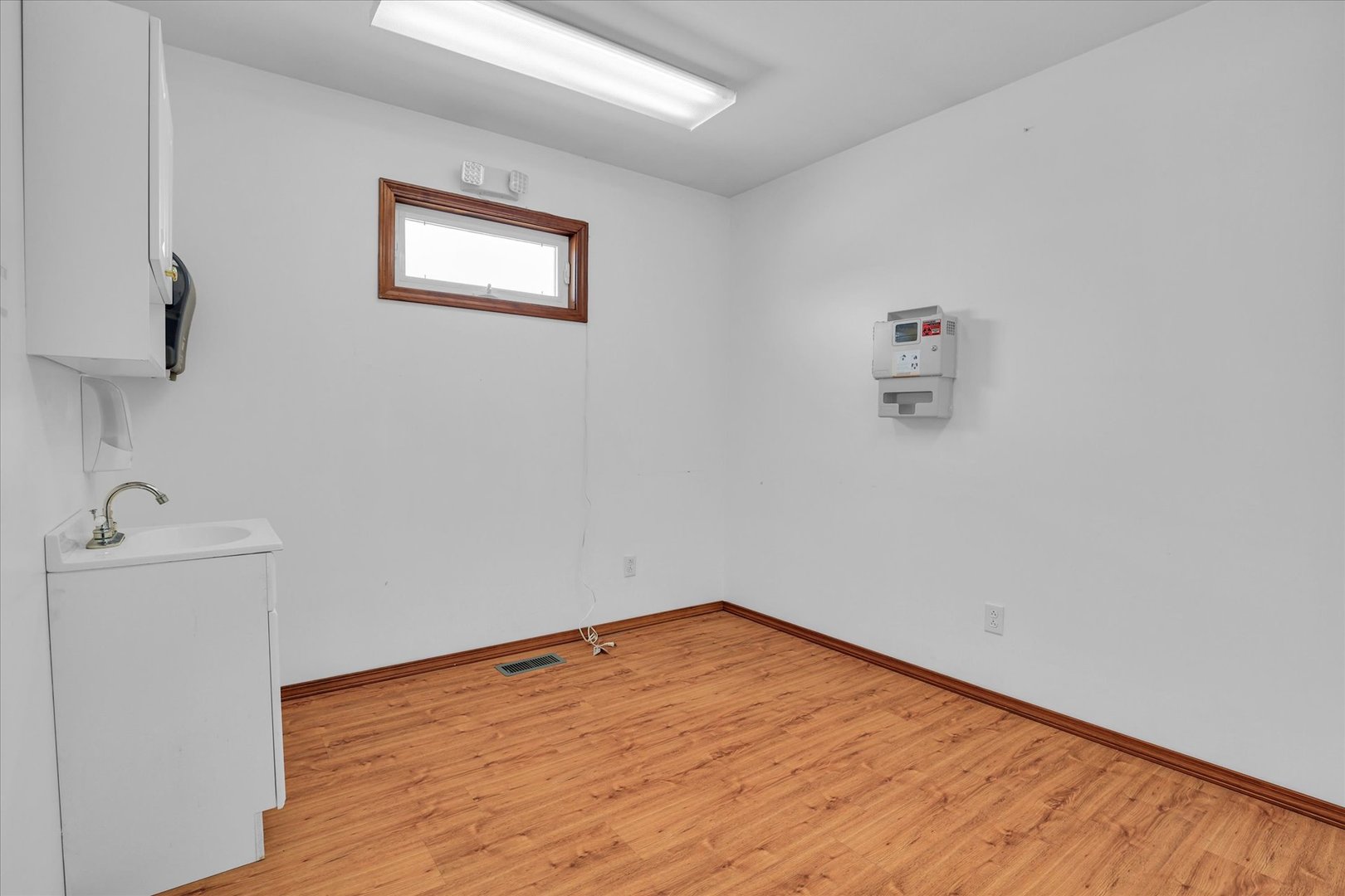 120 S Locust Street Property Photo 27