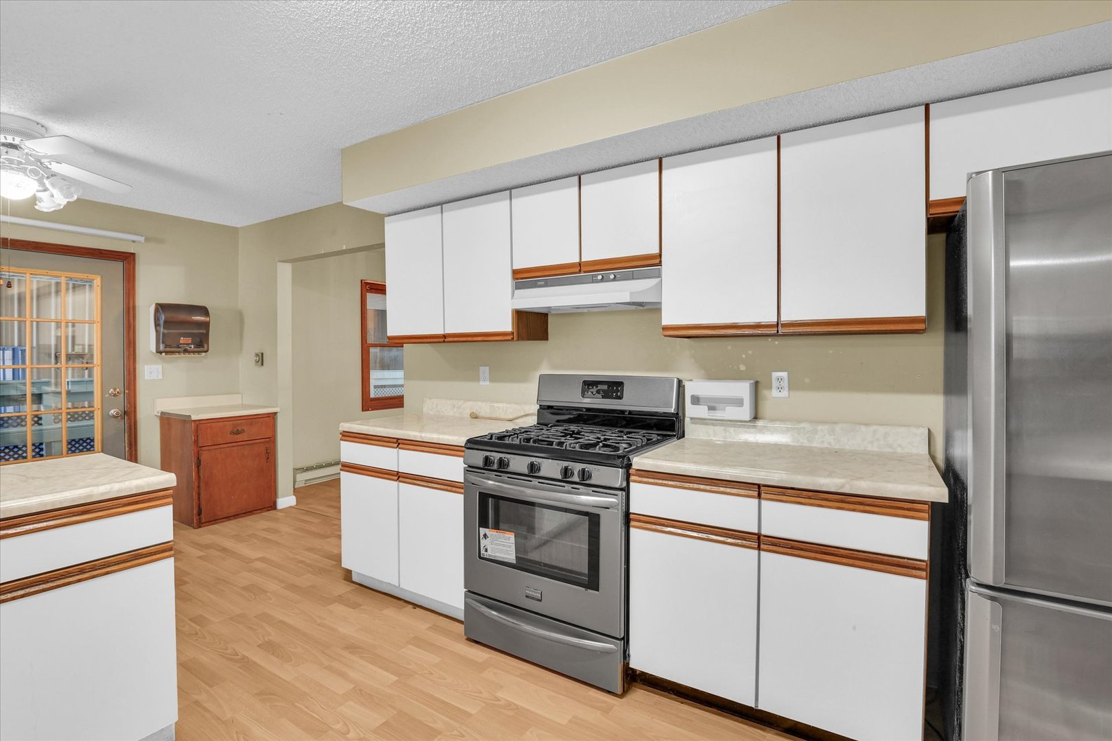 120 S Locust Street Property Photo 45