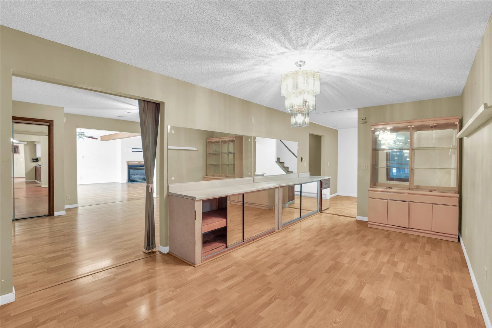 120 S Locust Street Property Photo 47