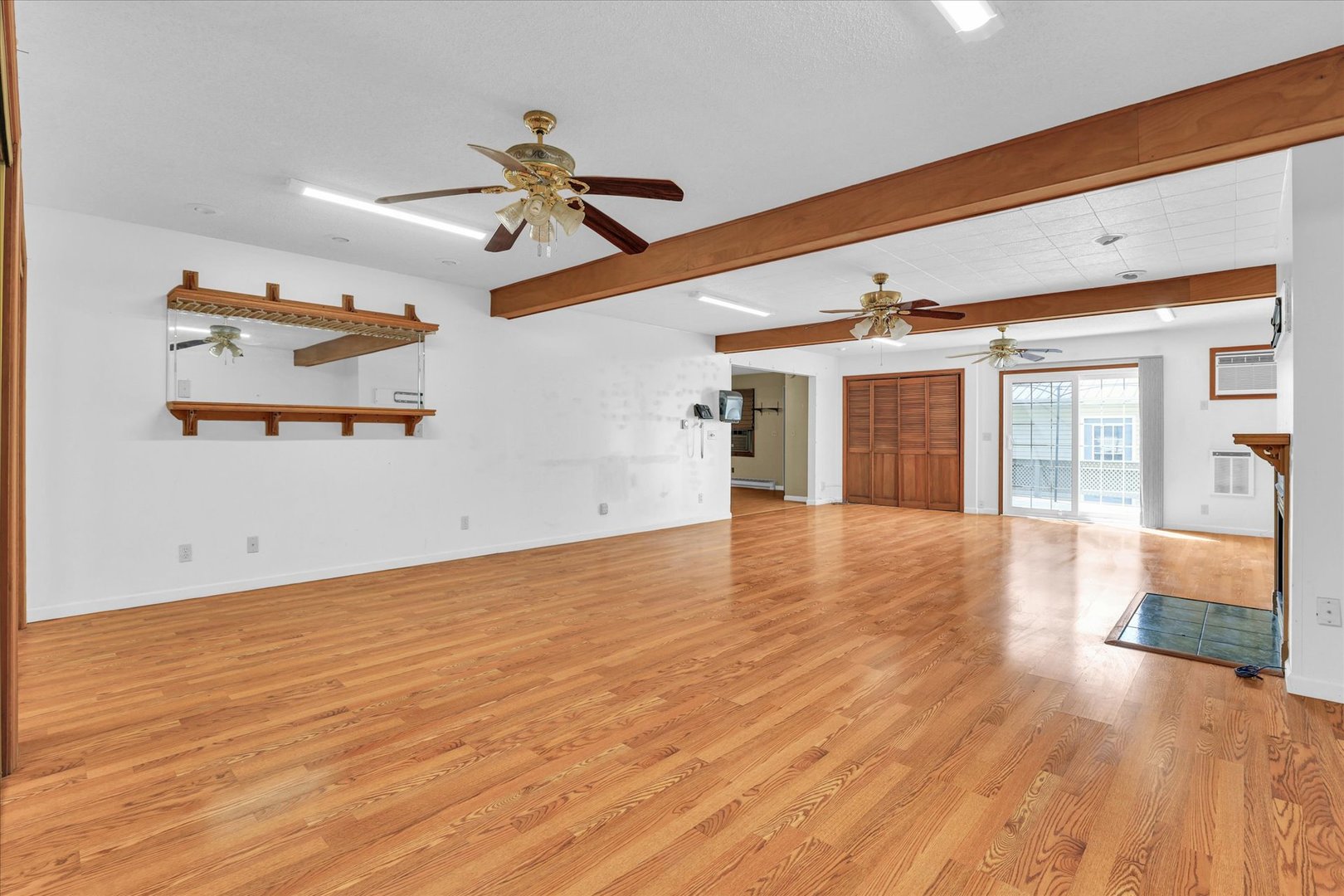 120 S Locust Street Property Photo 55