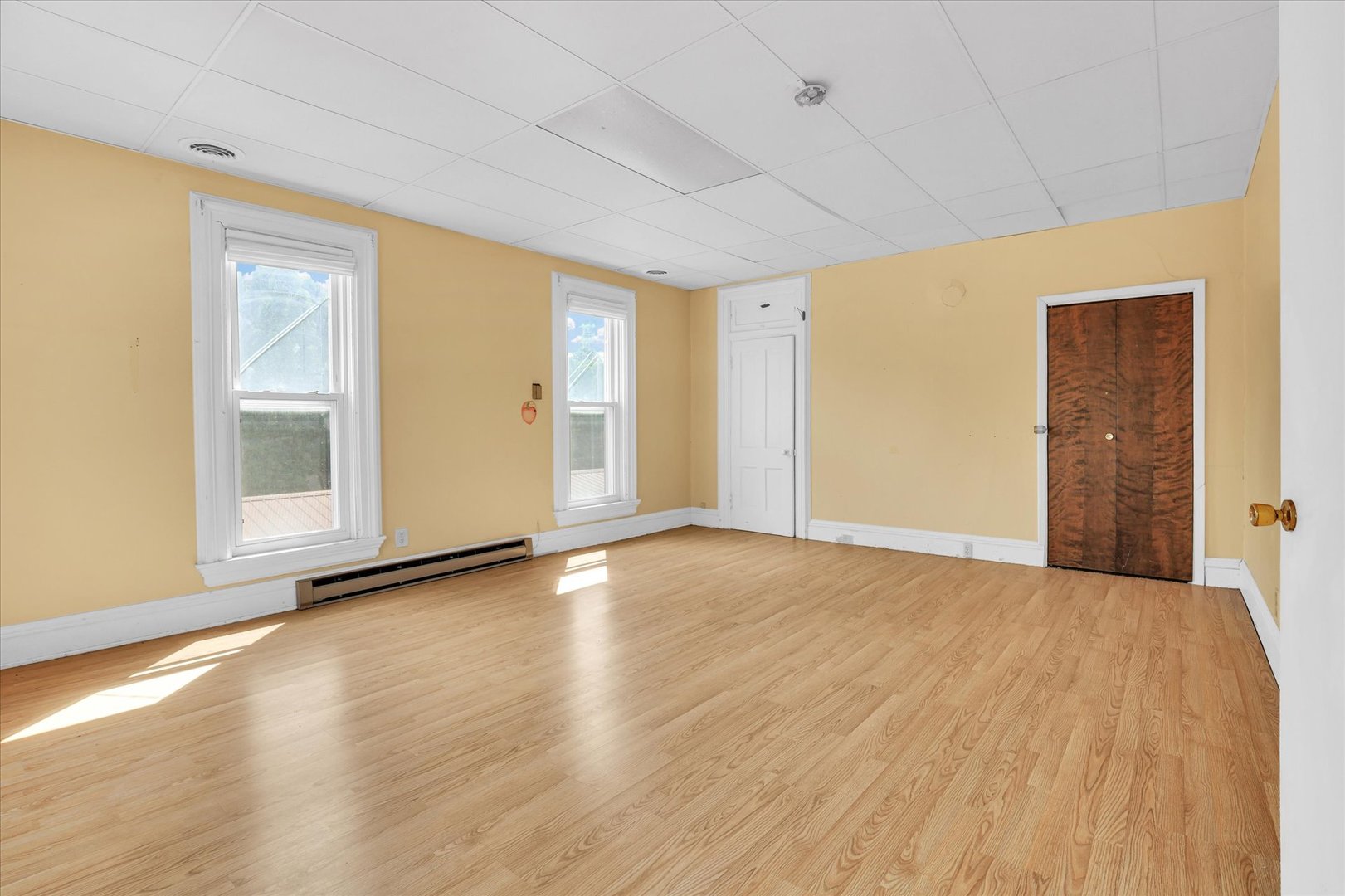 120 S Locust Street Property Photo 65
