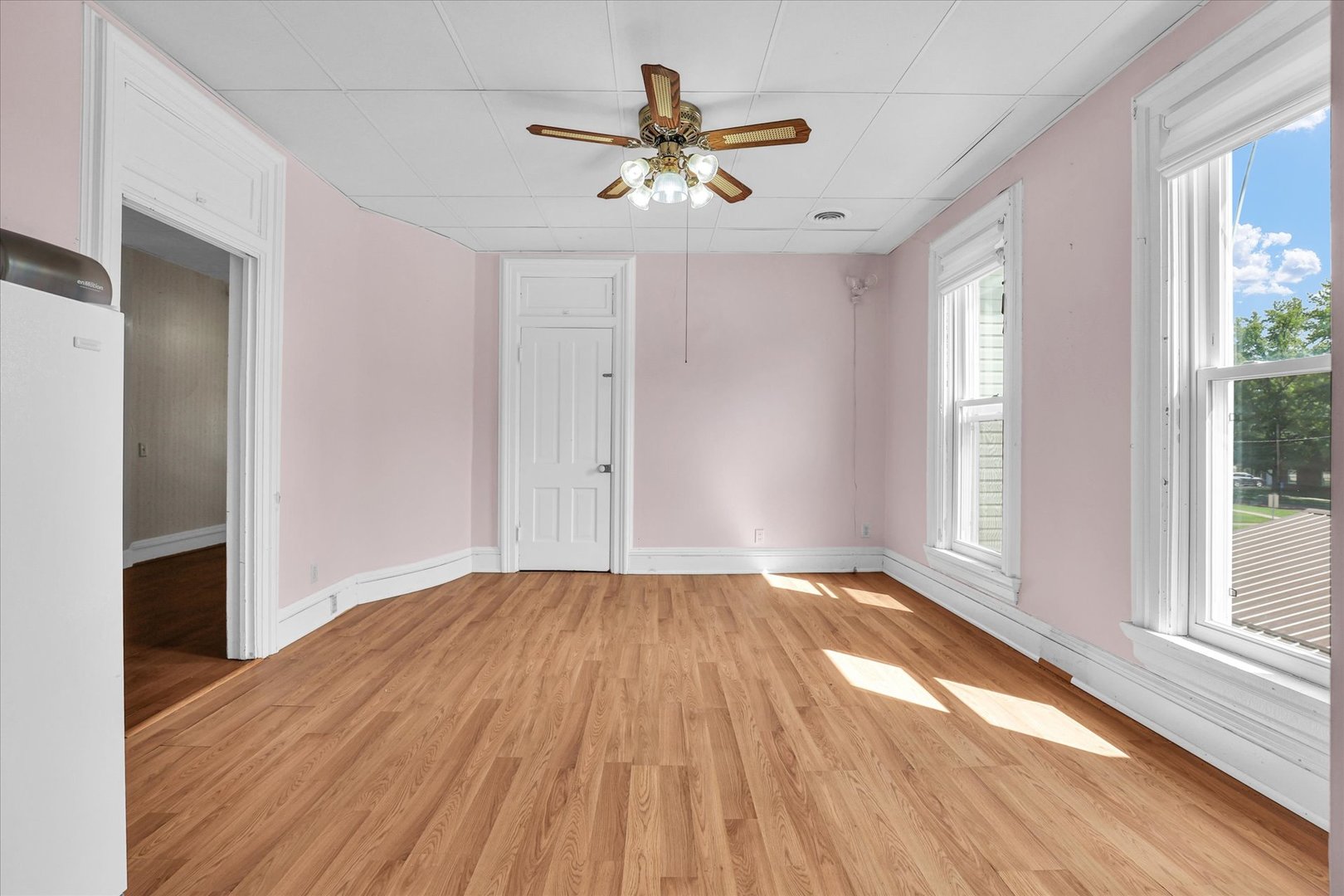 120 S Locust Street Property Photo 68