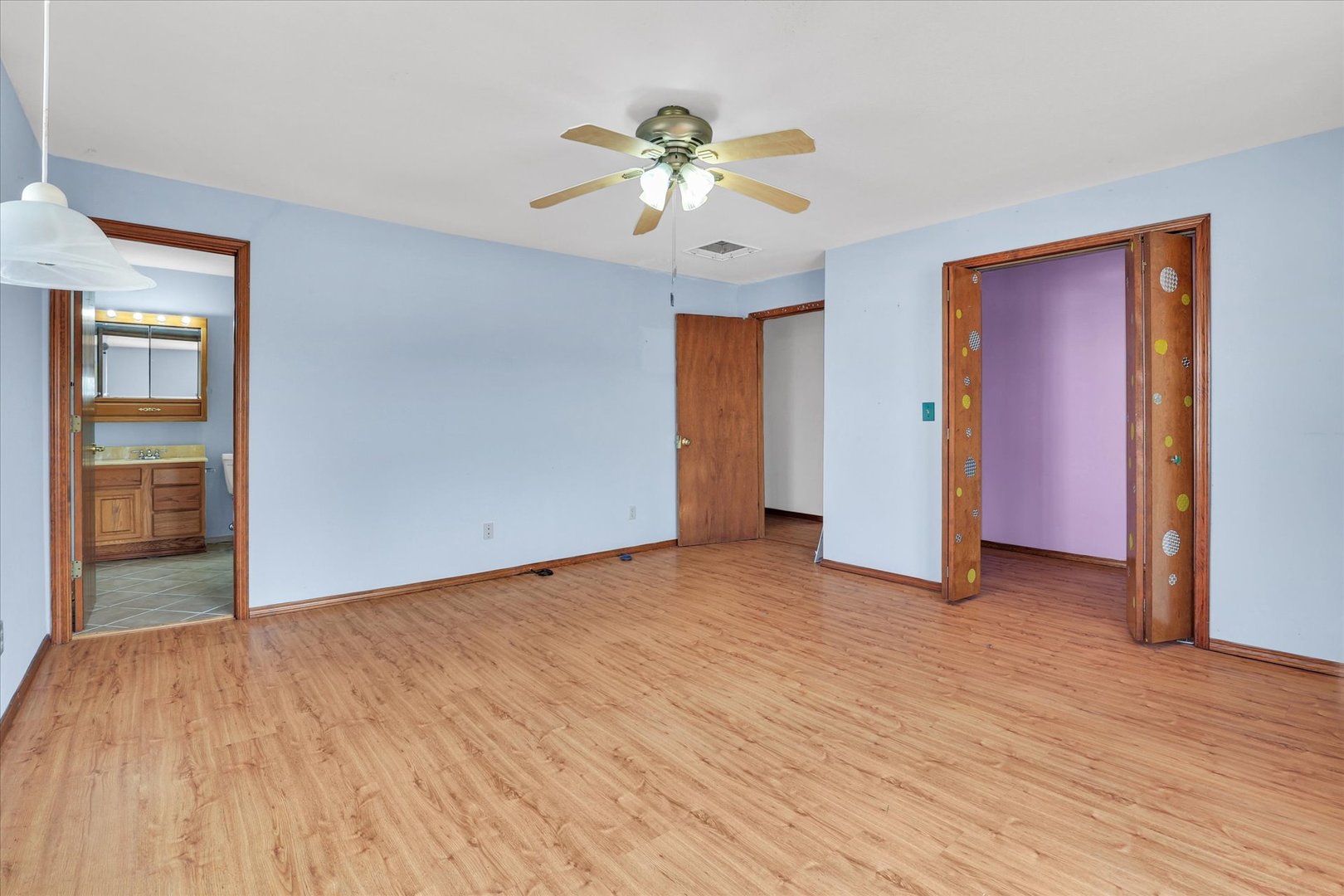 120 S Locust Street Property Photo 86