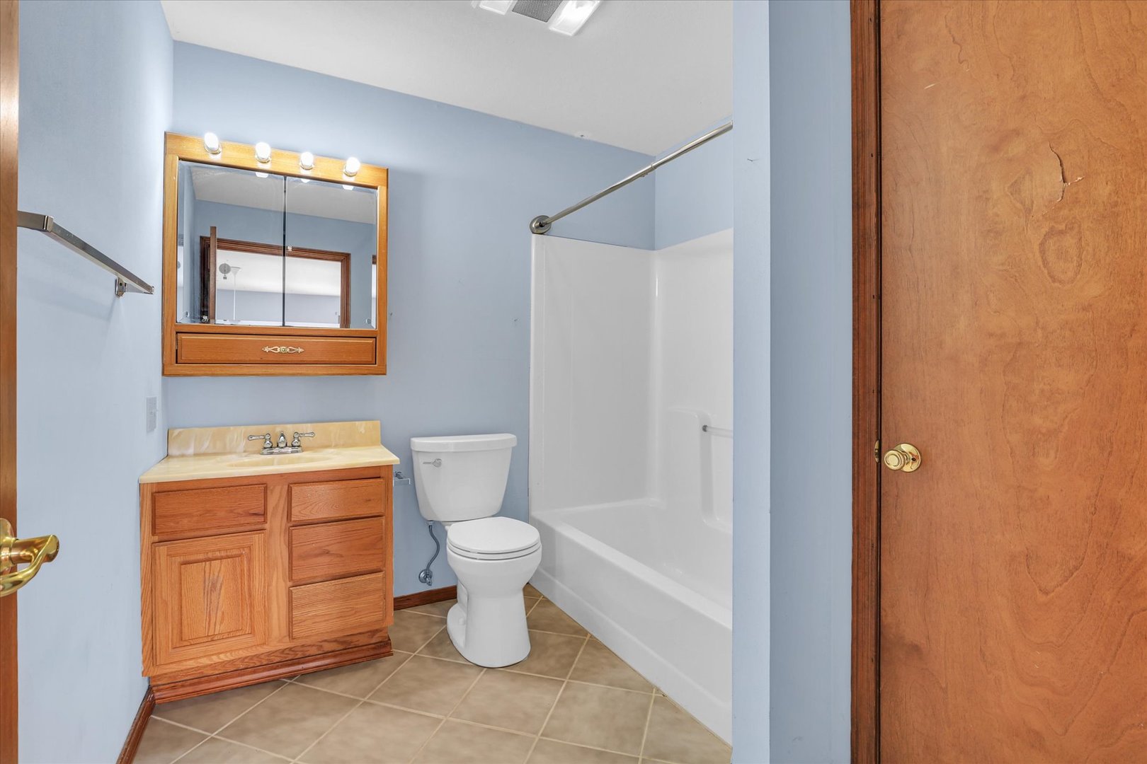 120 S Locust Street Property Photo 87