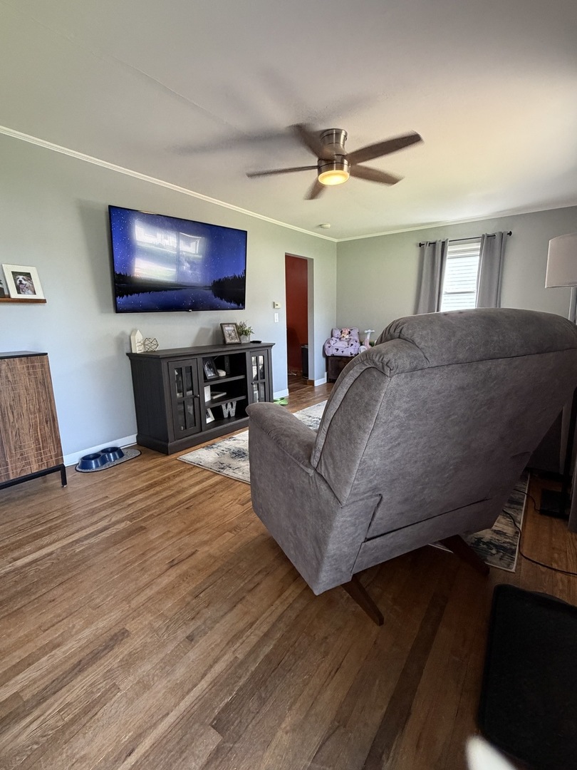 1811 East Lane Property Photo 11