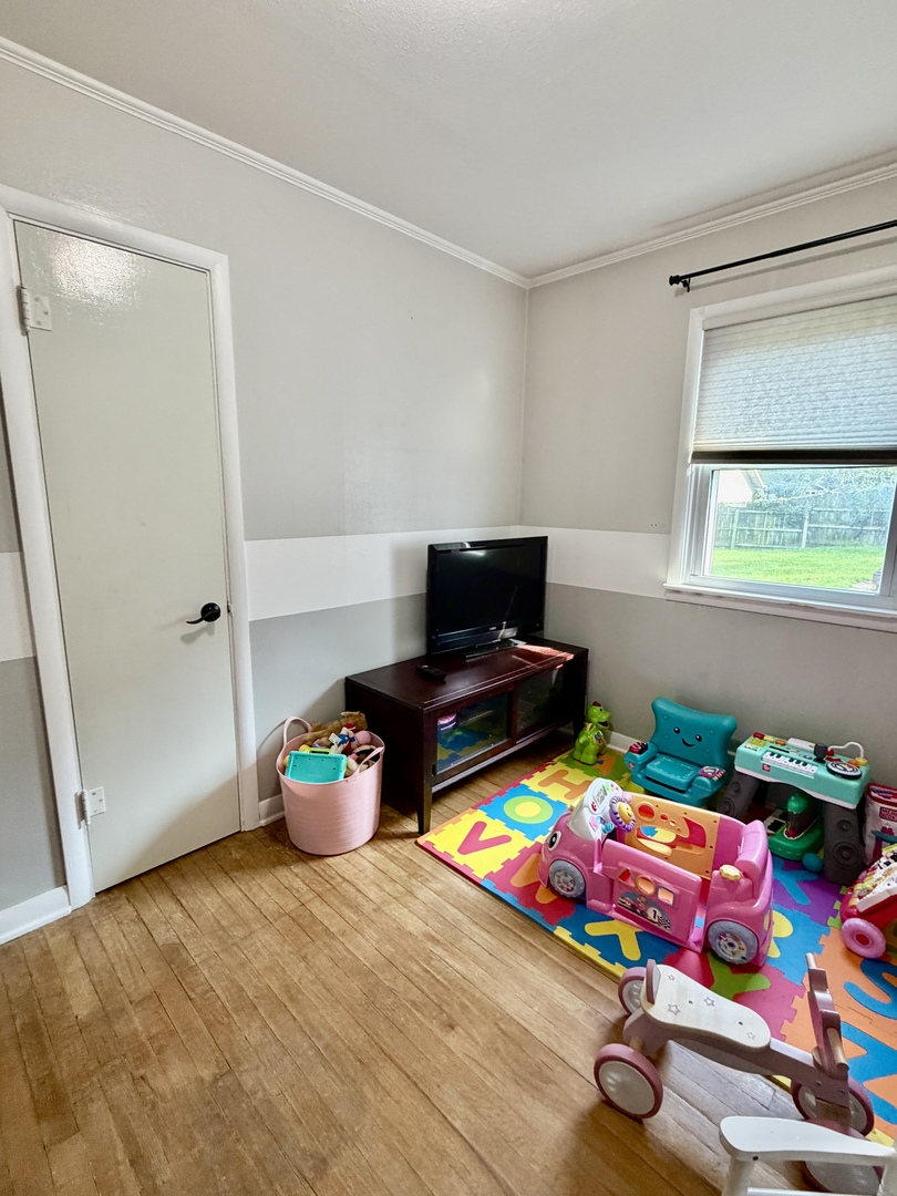 1811 East Lane Property Photo 17